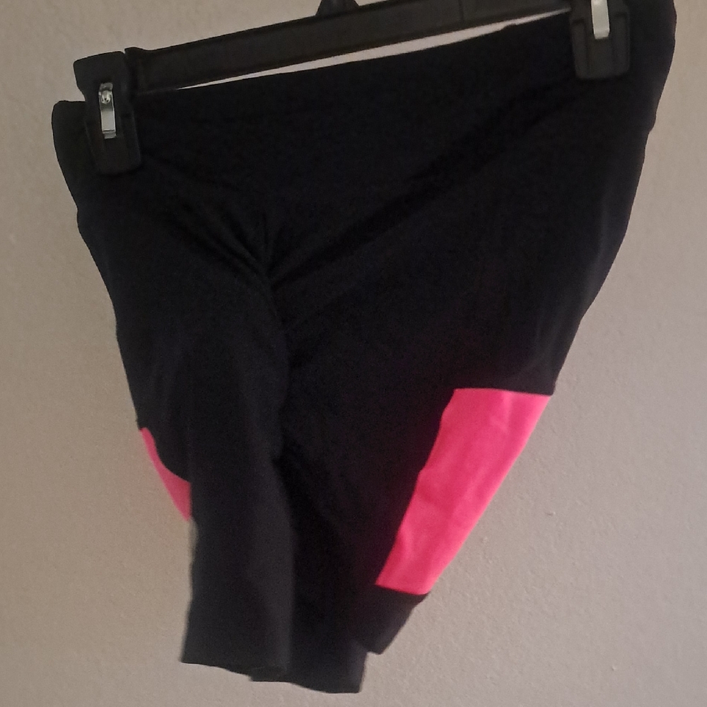 Pearl Izumi Black and Pink Bike Shorts